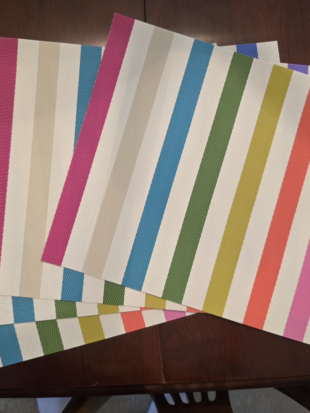 Pristine Kate Spade Rainbow Stripe Placemats - Set of 4 Pop of Color Easy Care